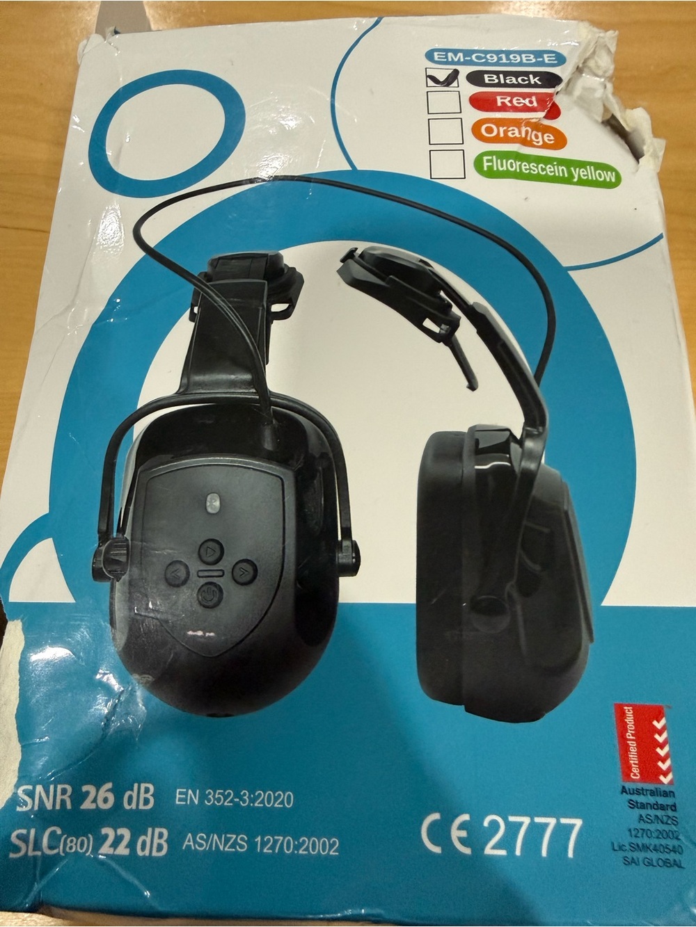 The SAFEBUILDER Bluetooth Hard Hat Ear Muffs (Model EM-C919B-E) New( open box) D